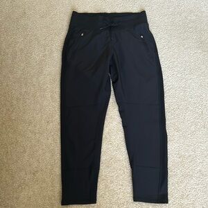 NWOT Black Pants with Pockets Size Small